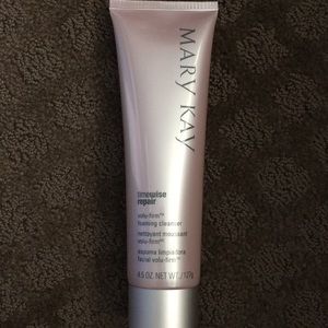 Mary Kay Timewise Repair Foaming Cleanser